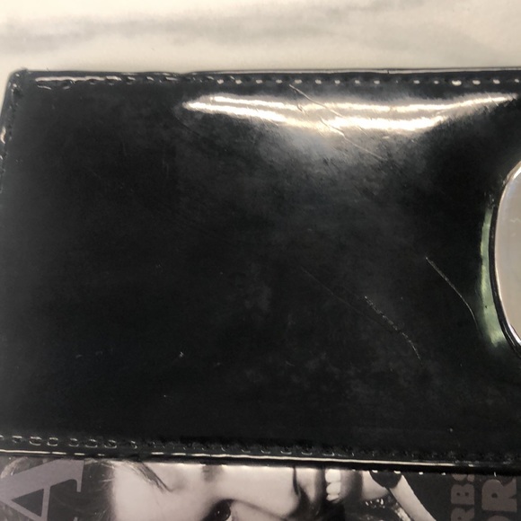 Olivia Miller Cut Handle Magazine Clutch - Picture 8 of 14